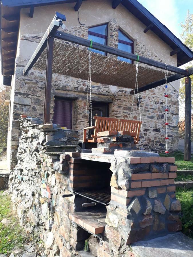 Casa * Ucedo